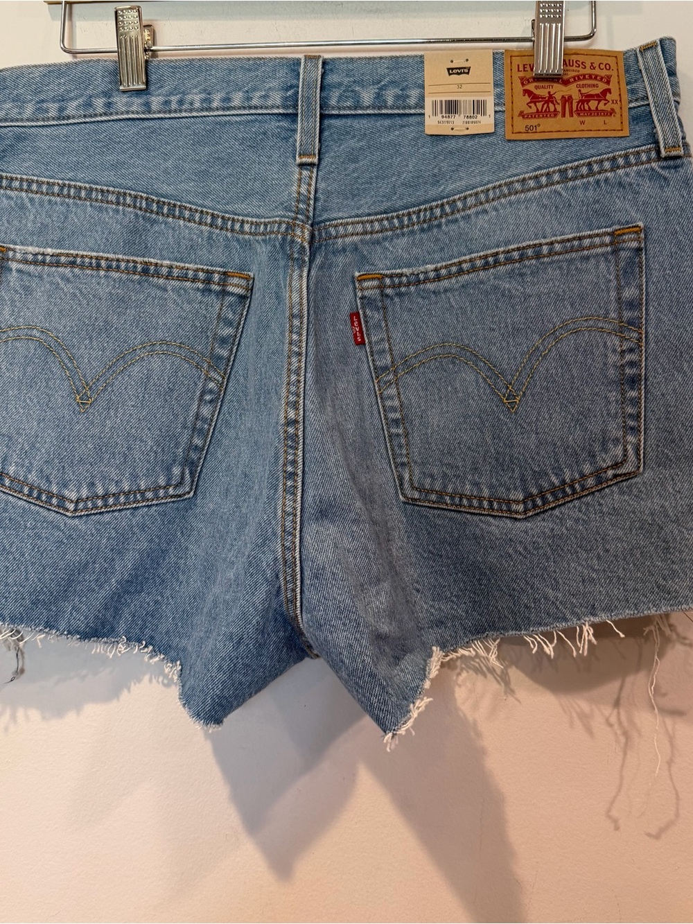Levi's Women's 501 High Rise Fitted Through Blue Denim Cutoff Shorts - Picture 6 of 7